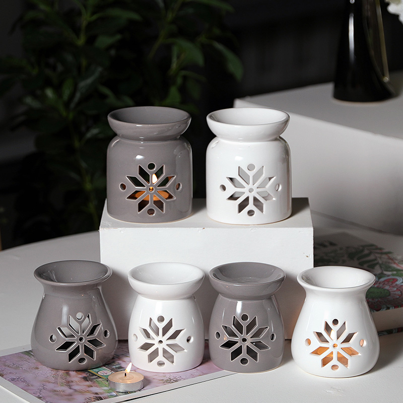 Wholesale Ceramic Hollow Snowflake Candle T Light Holder