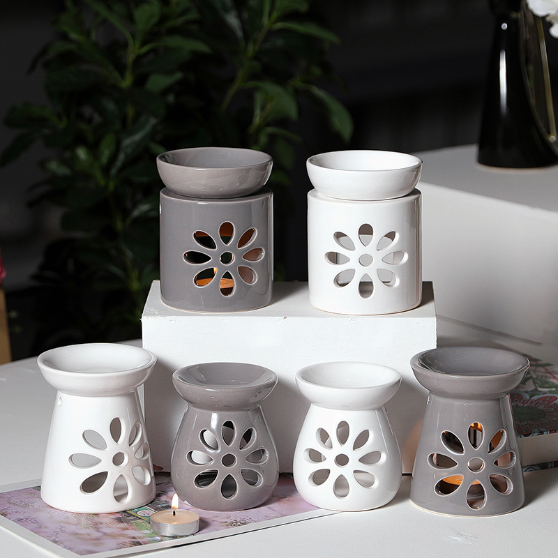 Wholesale Ceramic Hollow Small Flower T Light Candle Holder