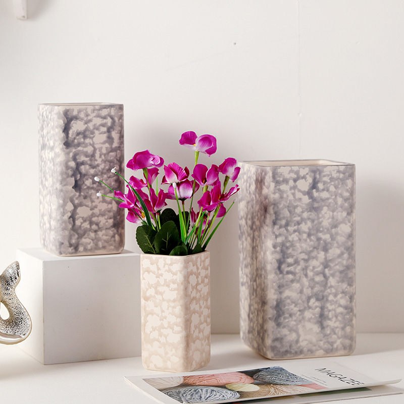 Wholesale Custom Ceramic Irregular Print Flower Vase
